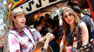 Jesse & Joy - Aqui Voy (Gracias)