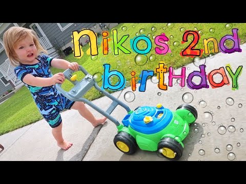 NiKO 2nd BiRTHDAY!!  baby bear is getting big! Ultimate family party with cake, presents, bubbles!