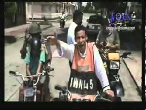 PELUZA Y CRESPOLOCO EL DOLOR DE UNA PARTIDA (PARODIA) de la canción de jhonny rivera