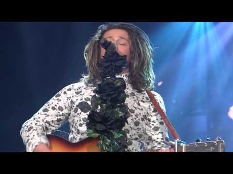 Kiss From A Rose - Luke Friend @ London