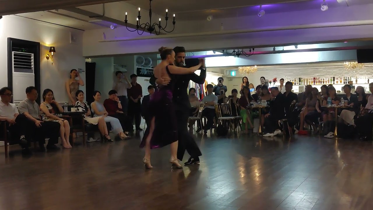 Dana Zampieri & Luciano Paulino