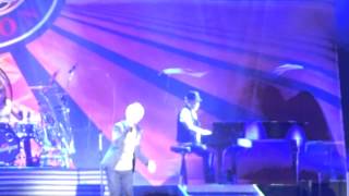 REO Speedwagon -"Can't Fight this Feeling" boston 8/20/14