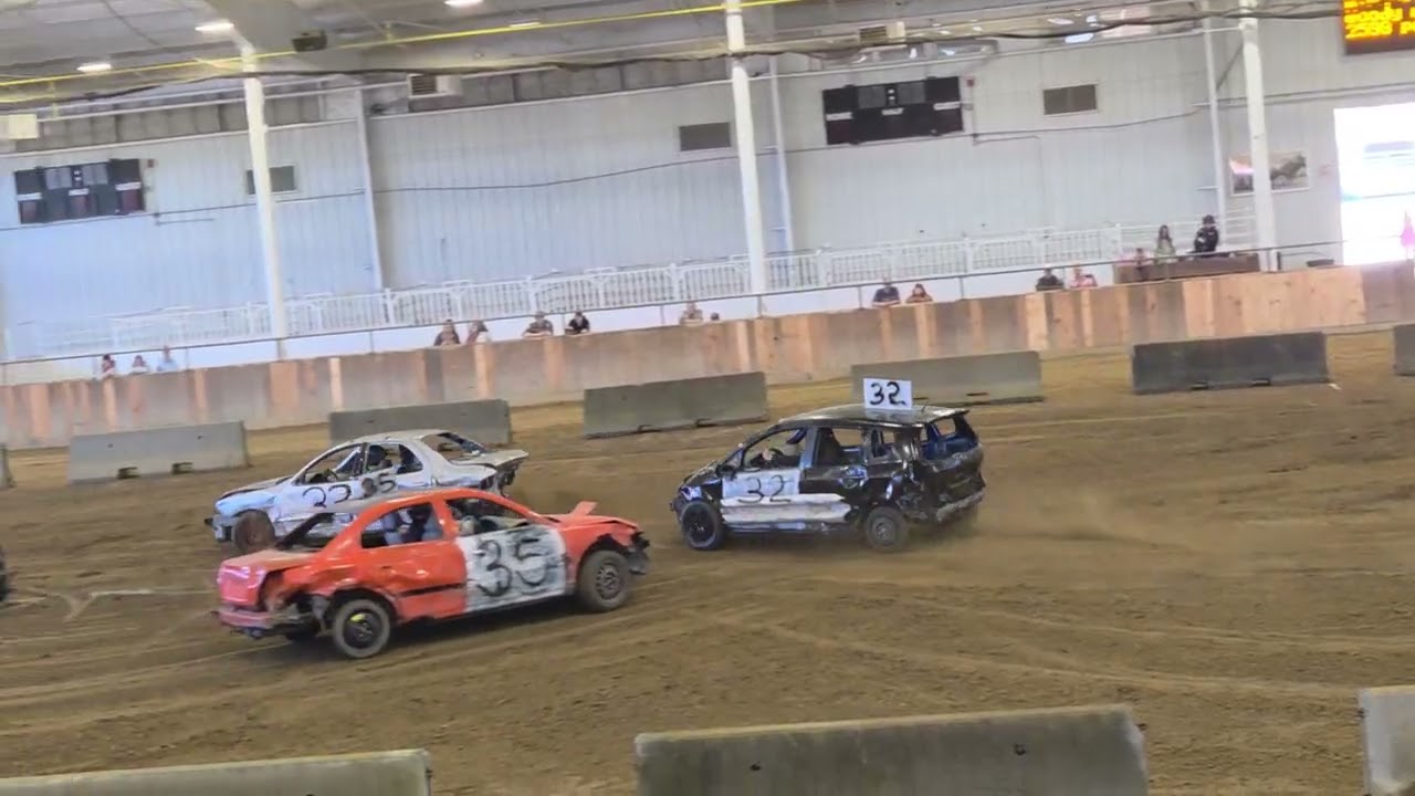 Topsfield Fairgrounds Figure 8 1st Round Last Chance