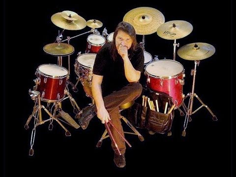 Davide Pettirossi-Flying drums-Drummers United
