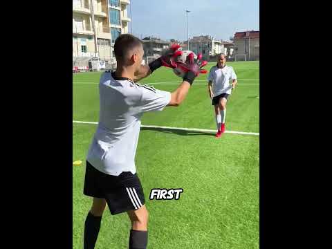 Why These Goalkeeper Gloves Are So Sticky 😳 #shorts