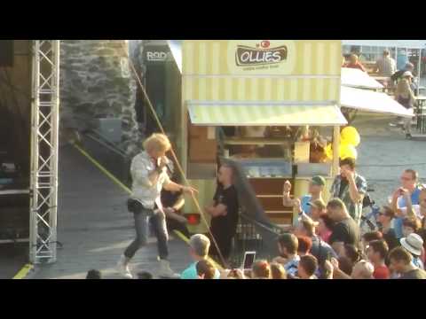 Peter Nagy & Indigo - Psi sa bránia útokom & Chráň svoje bláznovstvá (Ostrava 2016)