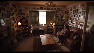 Photoshopping, Short Film by Mark Davenport