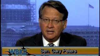 Sen. Gary Peters Signs Affordable College Act