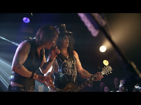 Slash ft. Myles Kennedy & The Conspirators - Bent To Fly (Live At The Roxy)