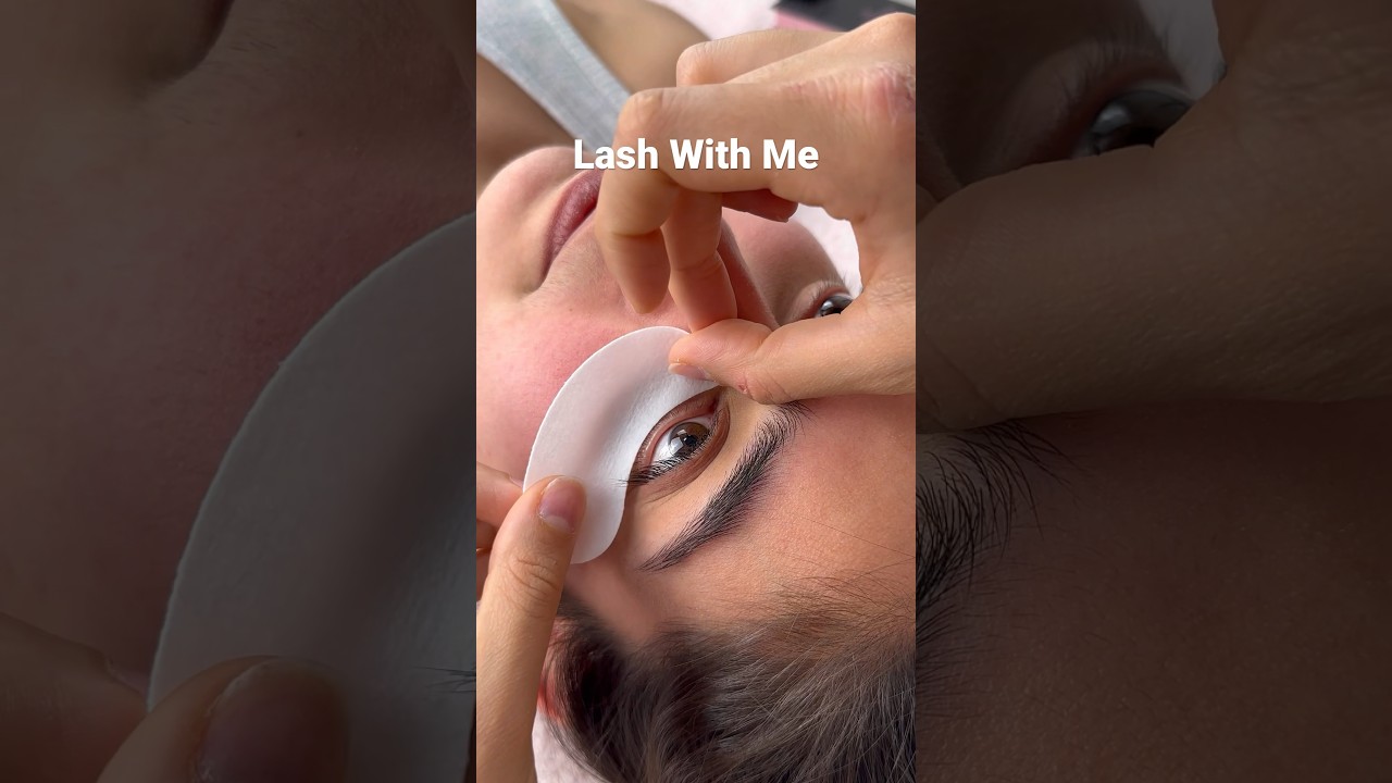 Wispy Classic Lashes ✨