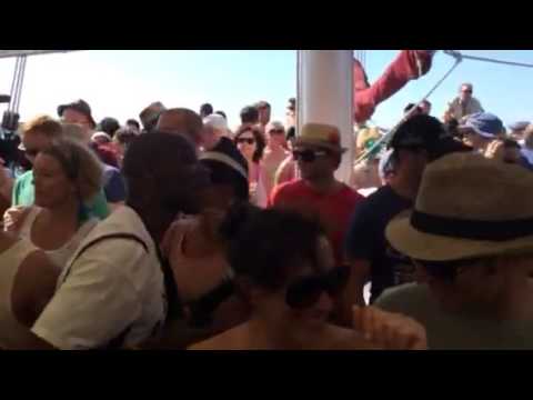 Gilles Peterson @ SuncéBeat 5 Mind Fluid Boat Party (2)