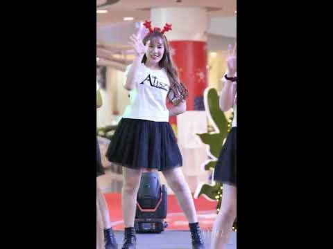 201213 Aliszt Peam - 1 ดีกว่า 0 @ Idol's Society#2, Central Rama 9 [Fancam 4k60p]