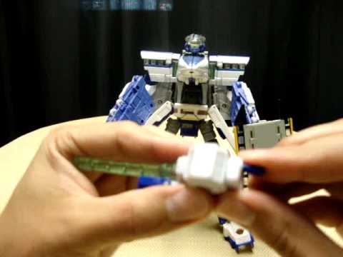 Robots in Disguise RAIL RACER: EmGo's Transformers Reviews 'N Stuff