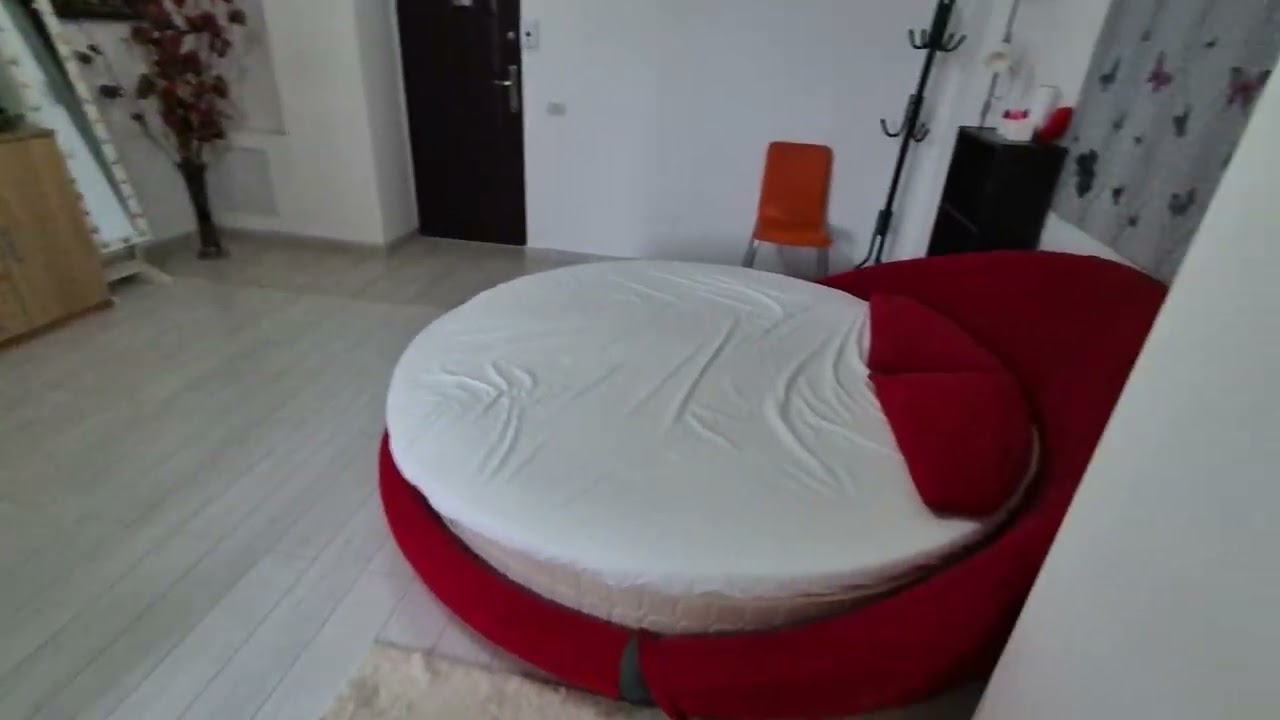 Tur video Garsoniera Militari Residence Bucuresti
