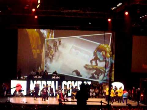 BOTY International 2010 !!! Demi-finale 2 - Mortal Kombat (Japon) VS La Smala (France)