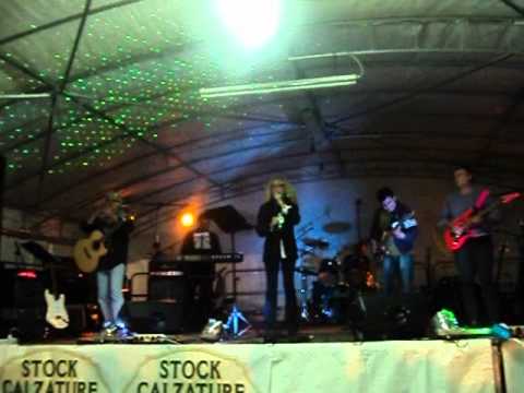 OYE COMO VA & CRY TO ME - 