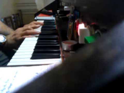 KH271A 130509 NINCSEN AKI MEGSEGÍTSEN NINCSEN AKI SZÁNJON MINKET 19:21 HT6C AC