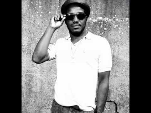 Video thumbnail for Pretty Girl