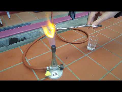 Reaktion von Kupferoxid mit Ethanol (Aldehydbildung durch Oxidation)