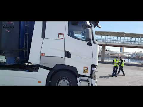 Renault Trucks T High 520 Maxispace Tractor Truck