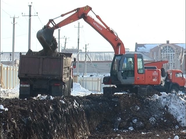 Трибуналар, йөгерү юллары, яктырткычлар