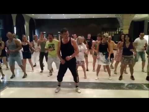 Salsa intermédiaire by Carlos - CDA31 - "Juin Bonheur" 2017