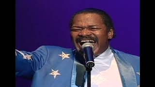 THE SPINNERS -  LOVE DON&#39;T LOVE NOBODY