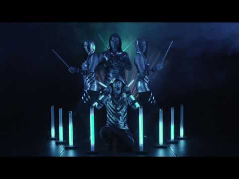 SLIKK Showacts - LED Juggling Show L
