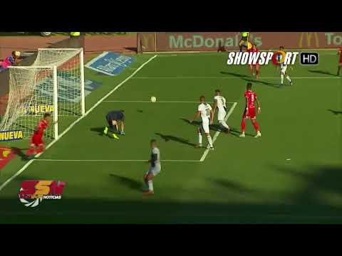 Caranta atajando en Talleres 18/2/20