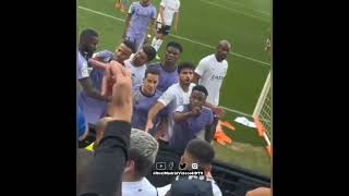 Download lagu Vini Jr With The Racist Fans Of Valencia mp3