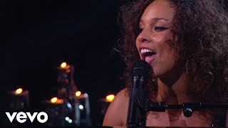 Alicia Keys - Empire State Of Mind (Part II) Broken Down (Piano &amp; I: AOL Sessions +1)