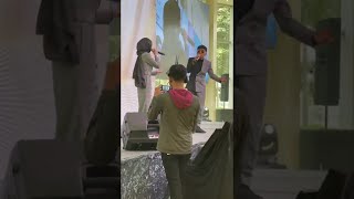 Download lagu Nuha Bahrin & Naufal Azrin - Nasini el Donya (LIVE Performance) mp3