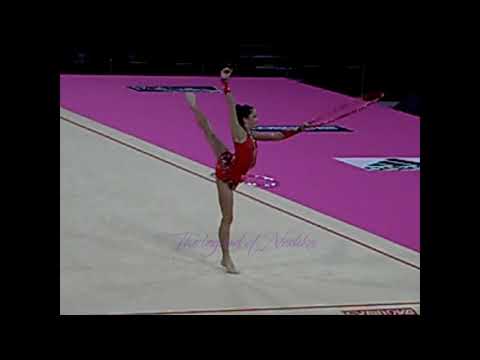 Neta RIVKIN (ISR) hoop - 2011 Montpellier worlds Qualifs