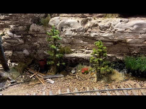 Extra - Build a Realistic N and Z Scale Pine Tree - Great for Larger Scales Too 😁
