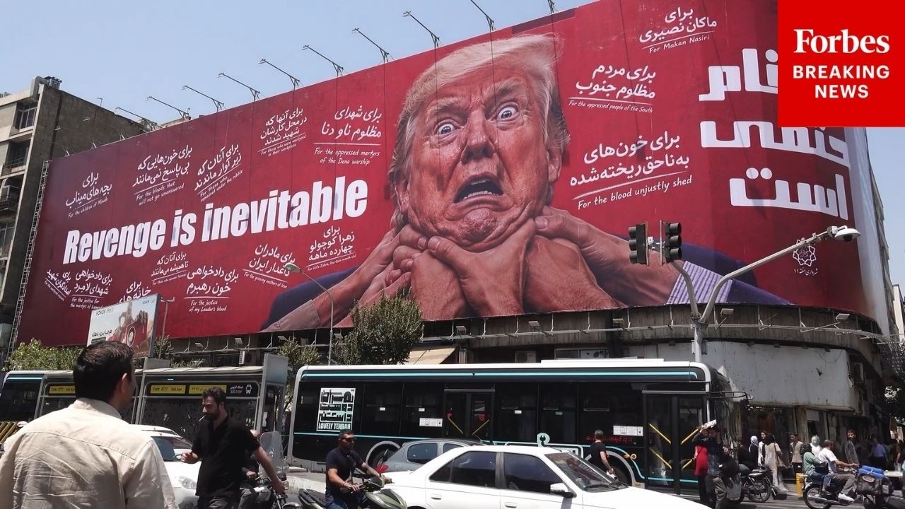 Video | Massive Billboard Targeting President Trump Is Displayed In Central Tehran As Iran War Drags On