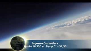 preview picture of video 'Space Mission On-Board Camera 72178 FT - Vidoecamera 22.000 Metri nello Spazio'