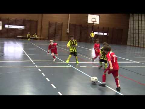 Old Boys U8 vs Oberwil 03 12 2011