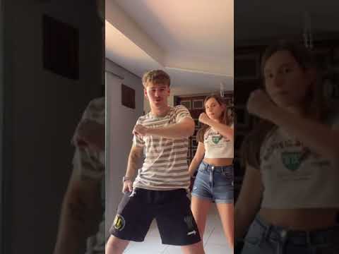 Parecia tempestade...(Lucca Maciel ea irmã, dancinha do tik tok)