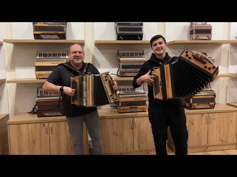 MARCEL BENKER & MARKUS BRAND - Auf der Autobahn (Harmonika Haus - Silberbach)