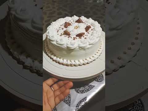 venilla cake 🥰#shortvideos#cake