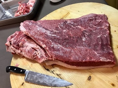 Trimming A Brisket Blindfolded Should Be A Sport, This Guys Shows You Why