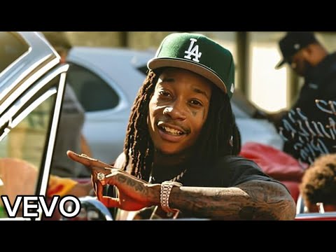 Wiz Khalifa - Trust Nobody (Official Music Video)