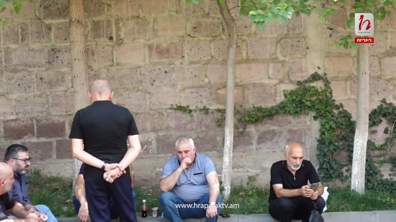 #Ուղիղ․ Ձերբակալվել է Գարիկ Գալեյանը. ծնողները քննչականի մոտ են