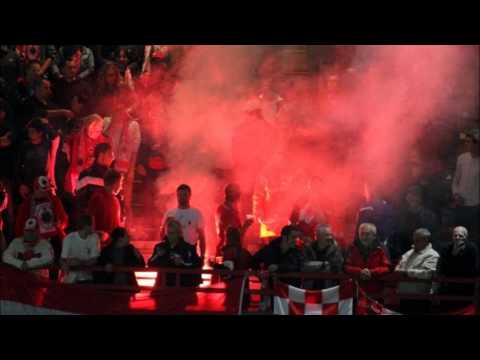 The Agitators - Red & White