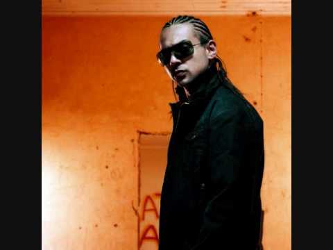 Hold My Hand - Sean Paul ft. Keri Hilson