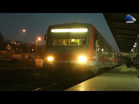 Automotor Duewag VT628 482 DMU in Gara Oradea Station pe Seara/on Evening - 21 November 2016