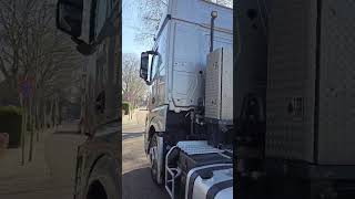 Mercedes-Benz 2652  truck tractor | Image 4 - Autoline