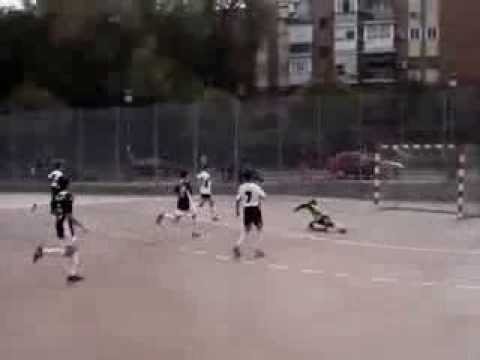 3er gol de Oroquieta Espinillo contra Deporcoslada B fase previa temporada 2013/2014