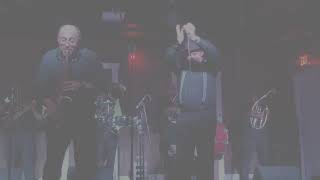 Music video thumbnail preview for Fanfare Ciocărlia - Lume, lume (live) by Fanfare Ciocărlia