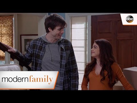 Haley and Dylan’s Relationship – Modern Family
